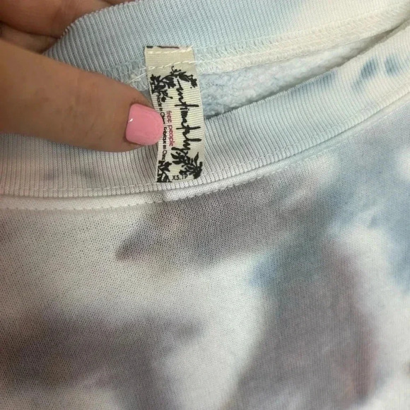 Free People Kelly Washed Sweatshirt and shorts Set Ocean, Size extra small XS - Picture 6 of 14